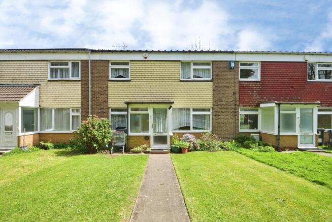 3 bed property, in Cookspiece Walk, £135,000