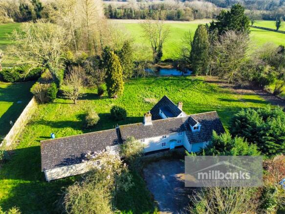 4 bed property, in Rockland Road, £375,000