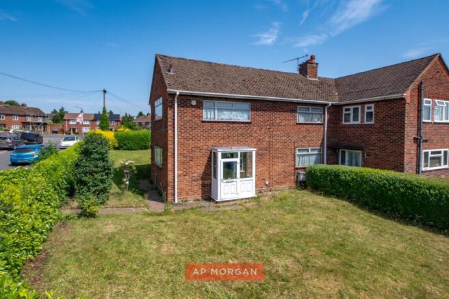 3 bed property, in Maund Close, £230,000