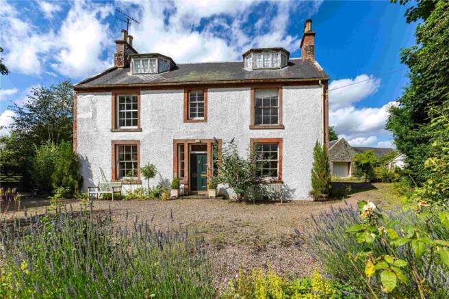 6 bed property, in Legerwood, £699,999