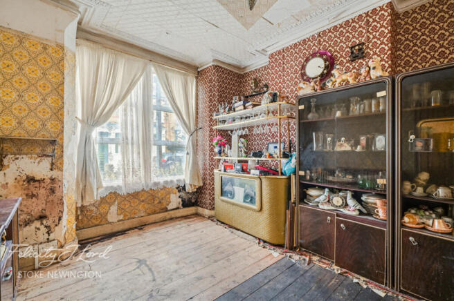 3 bed property, in Painsthorpe Road, £1,000,000