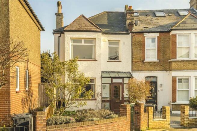 3 bed property, in Manor Lane Terrace, £800,000