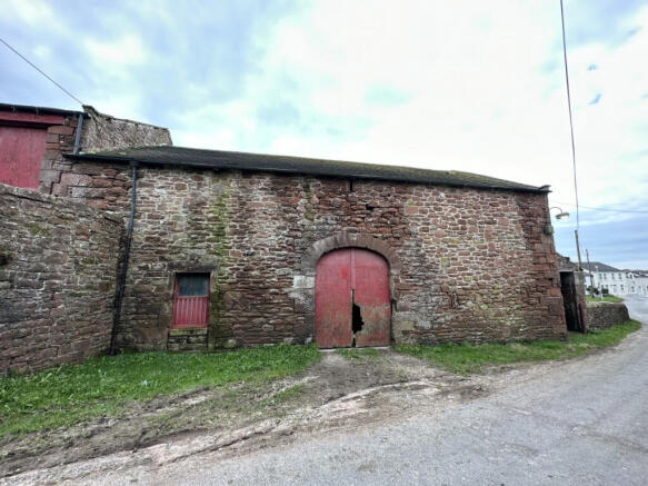 3 bed property, in Nethertown, £100,000