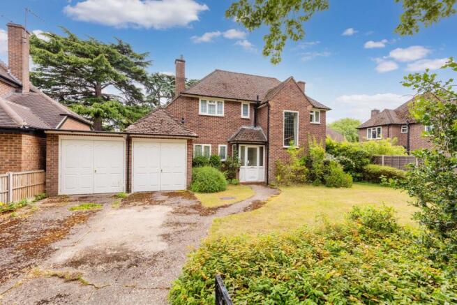 3 bed property, in Westmorland Road, £895,000