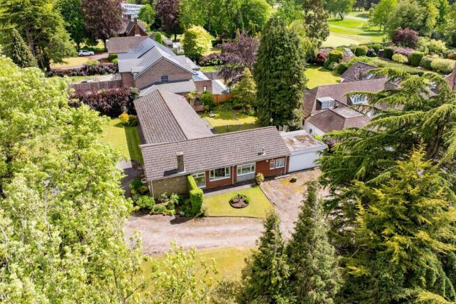 5 bed property, in Lady Byron Lane, £985,000