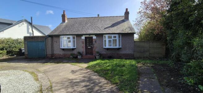 2 bed property, in Liverpool Road, £425,000