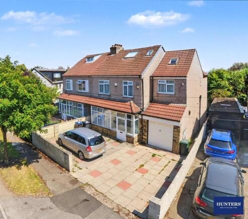 6 bed property, in Garden Lane Bradford BD9, £360,000