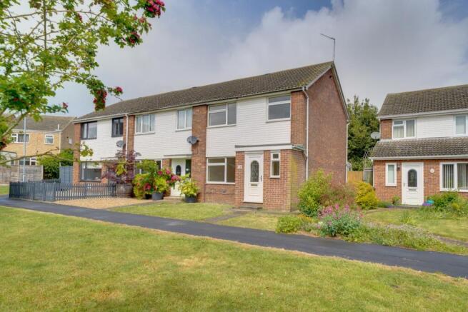 3 bed property, in St. Ives, £250,000