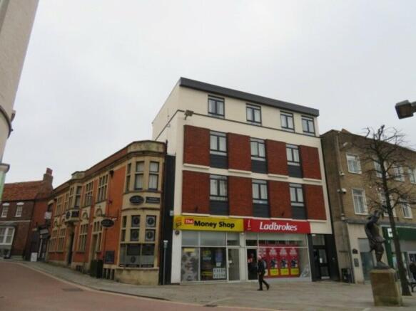 Land, in Land To The Rear Of, £200,000