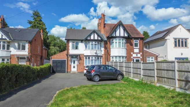 4 bed property, in Uppingham Road, £575,000