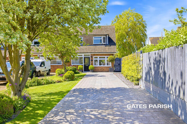 3 bed property, in Church Lane, £525,000