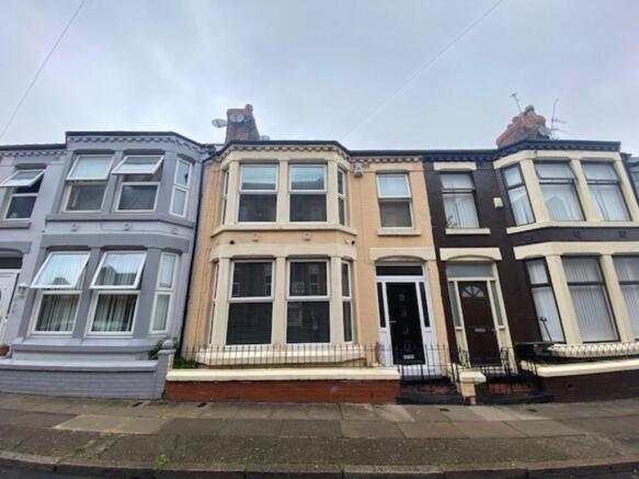 3 bed property, in Feltwell Road, £135,000