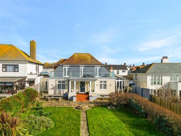 5 bed property, in Marine Parade, £1,250,000