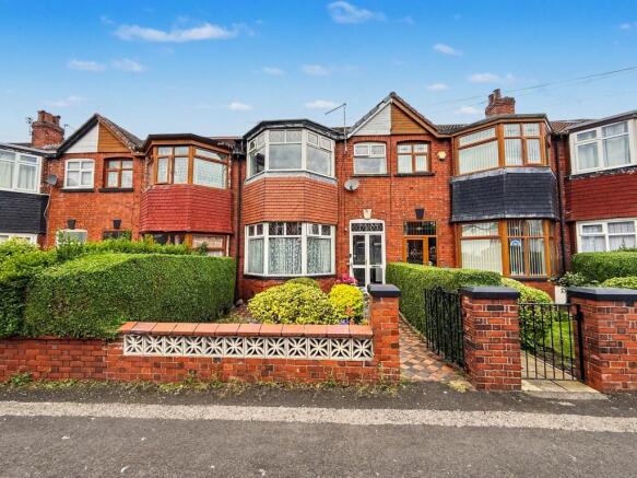 3 bed property, in Orange Hill Road, £275,000