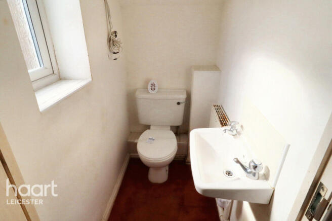 3 bed property, in Bestwood Close, £219,950