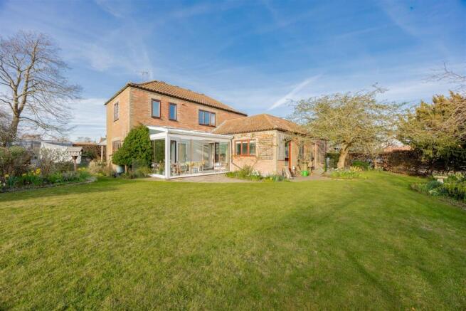 3 bed property, in The Street, £775,000