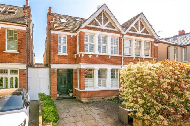 4 bed property, in Langham Road, £1,950,000
