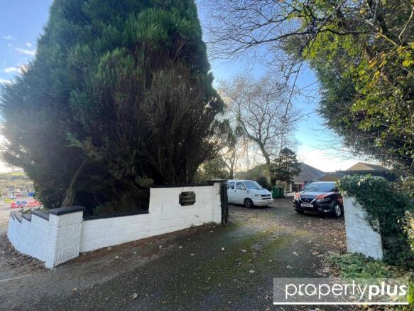 4 bed property, in Old Llantrisant Road, £495,000