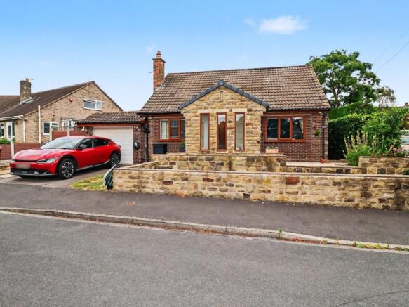 4 bed property, in Cobbler Hall, £425,000