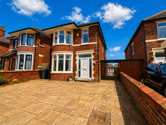 3 bed property, in Shaftesbury Avenue, £269,000