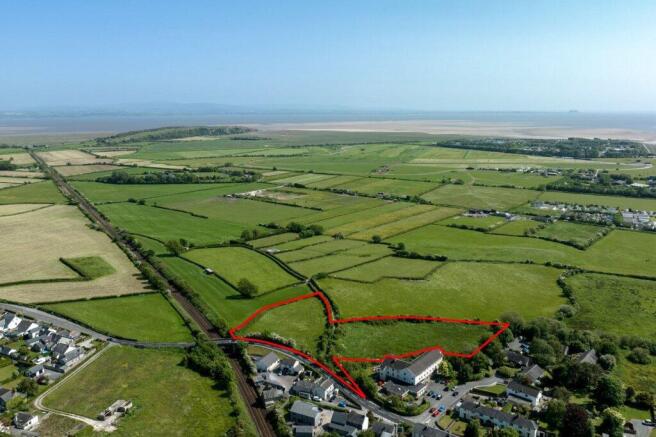 Land, in Residential Site, £870,000