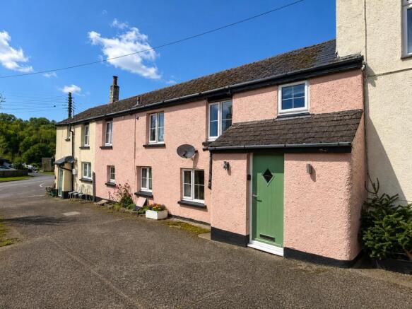 2 bed property, in 2 Ingleton Terrace, £250,000