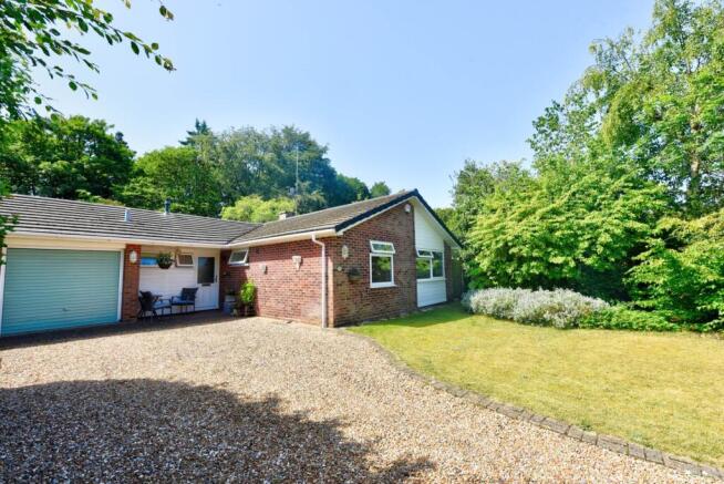 3 bed property, in Makins Road, £750,000