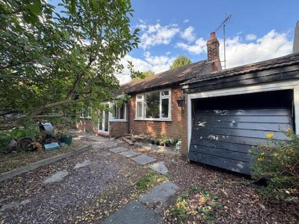 2 bed property, in St. Elmo Park, £450,000