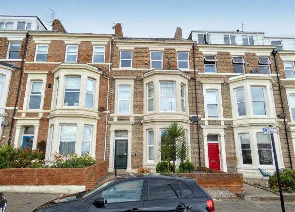 1 bed property, in Percy Park, £135,000