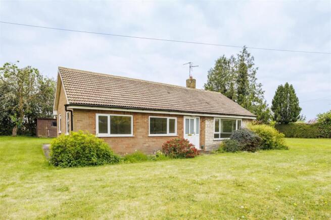 3 bed property, in Sessay, £365,000