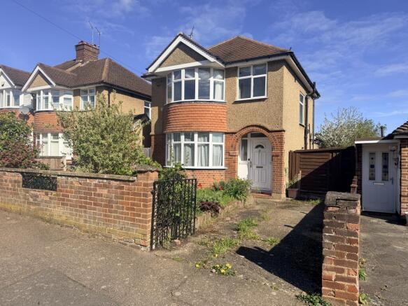 3 bed property, in Richmond Way, £650,000