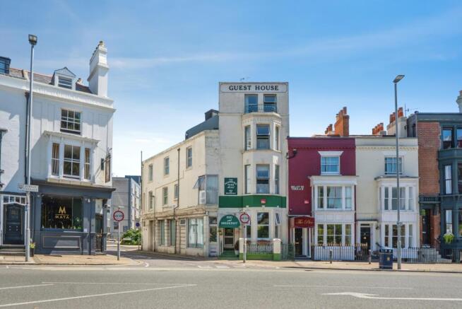 9 bed property, in Bellevue Terrace, £650,000