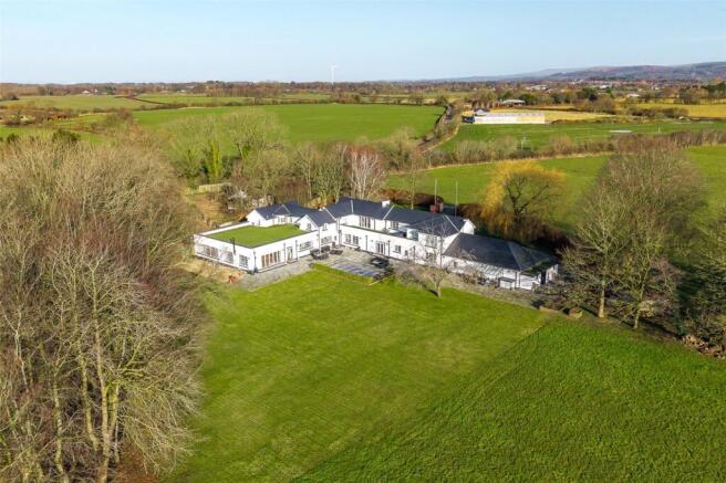 6 bed property, in Catterall Lane, £1,600,000