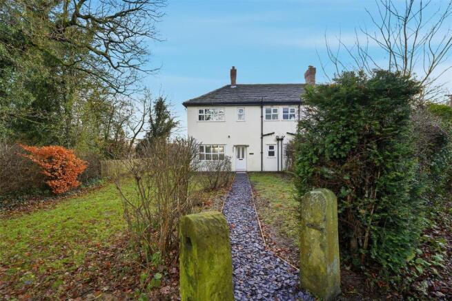 3 bed property, in Mill Lane, £375,000