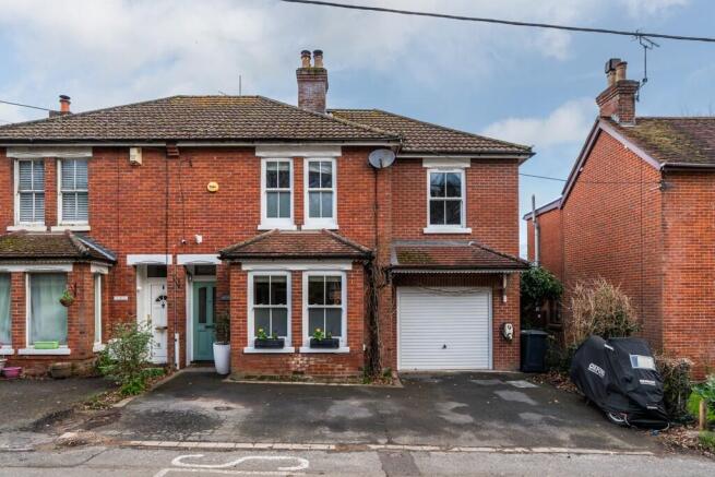 4 bed property, in School Road, £450,000