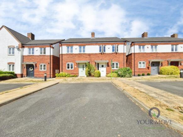 2 bed property, in Choyce Close, £180,000