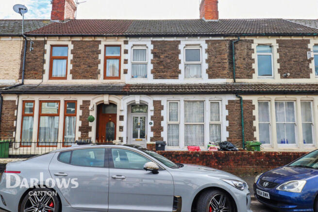 4 bed property, in Penhevad Street, £280,000