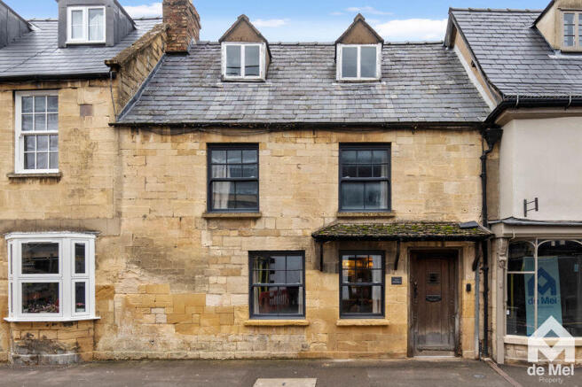 3 bed property, in North Street, £400,000