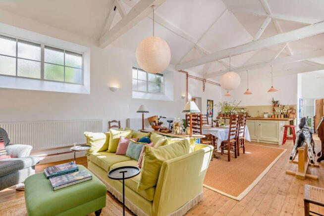 3 bed property, in Church Way, £350,000