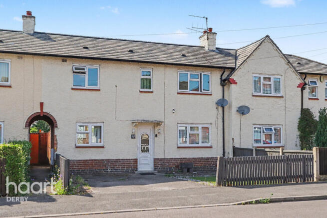 3 bed property, in Trent Street, £150,000