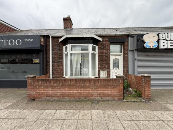 2 bed property, in 3 Stockton Terrace, £40,000