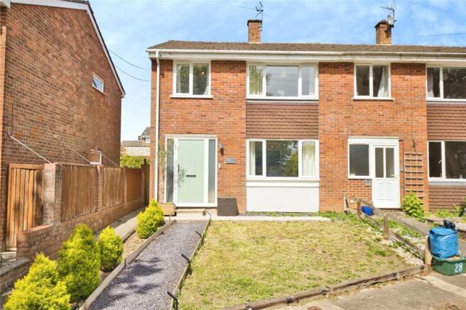 3 bed property, in Abbey Road, £198,000