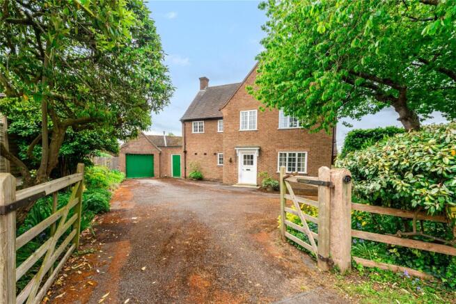 4 bed property, in Orlingbury Road, £575,000