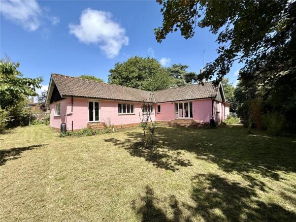 3 bed property, in Saffrons Road, £855,000