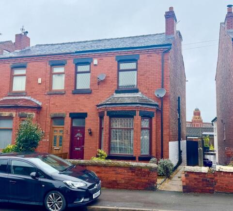 3 bed property, in Spendmore Lane, £190,000