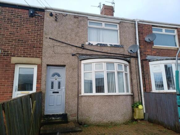 3 bed property, in Beech Avenue, £50,000