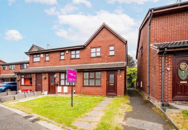 2 bed property, in Sanfield Close, £179,500