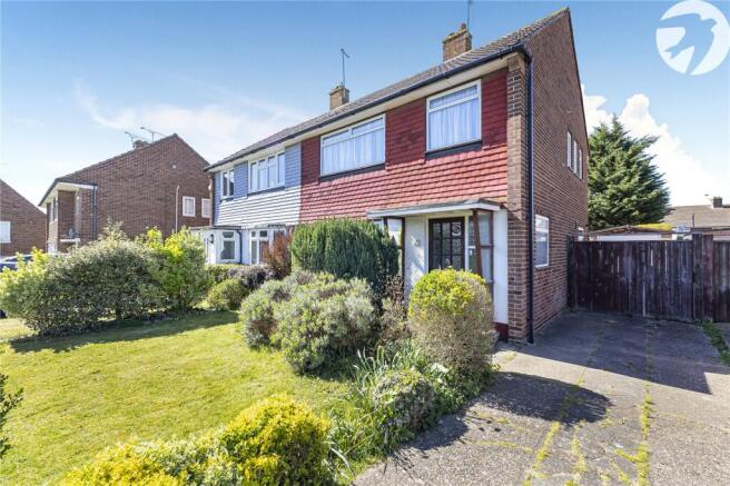 3 bed property, in St Georges Road, £400,000