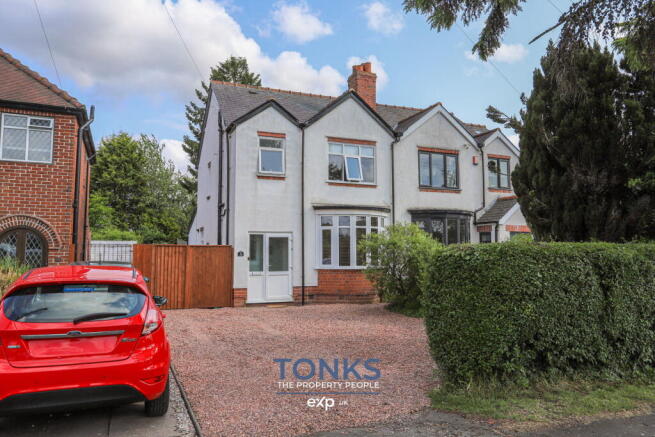 4 bed property, in Hagley Road, £370,000