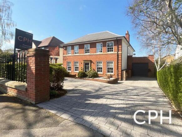4 bed property, in Stepney Grove, £750,000